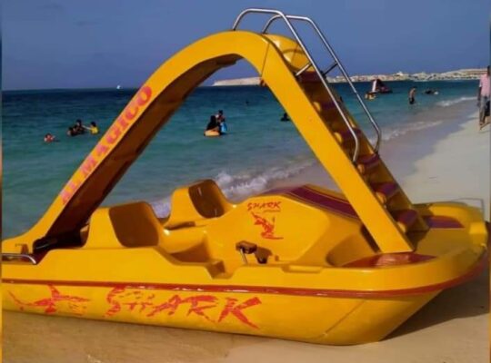 مصنع بدالات الفيبر جلاس القاهره الجديده