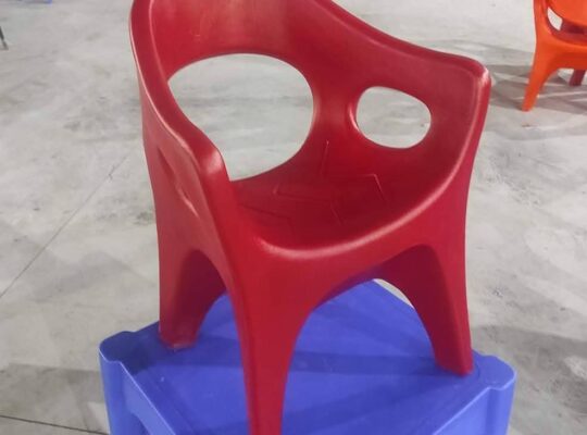 مصنع كراسى صب – اللطيف للفيبر جلاس